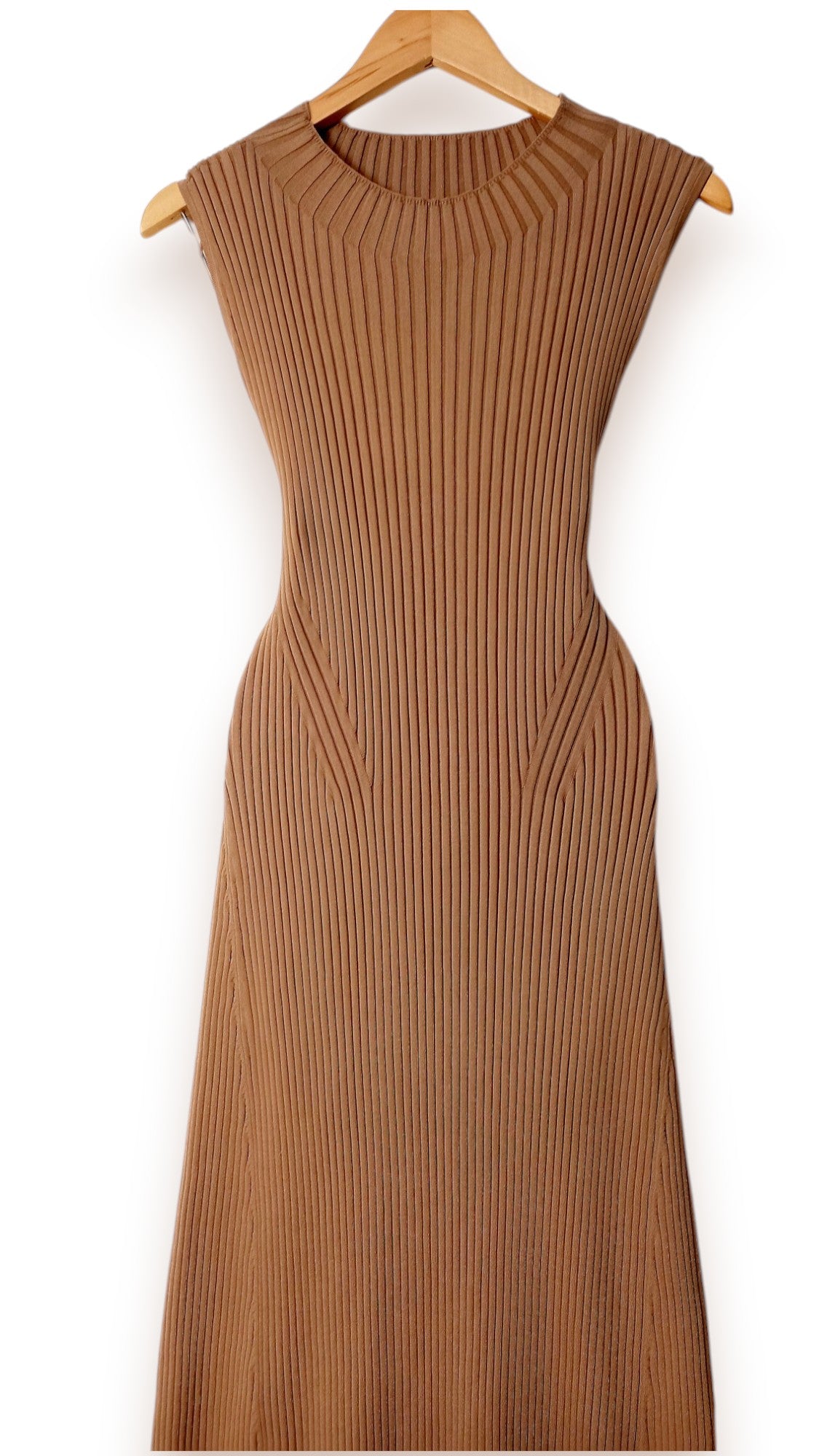 Sleeveless Knit Maxi Dress