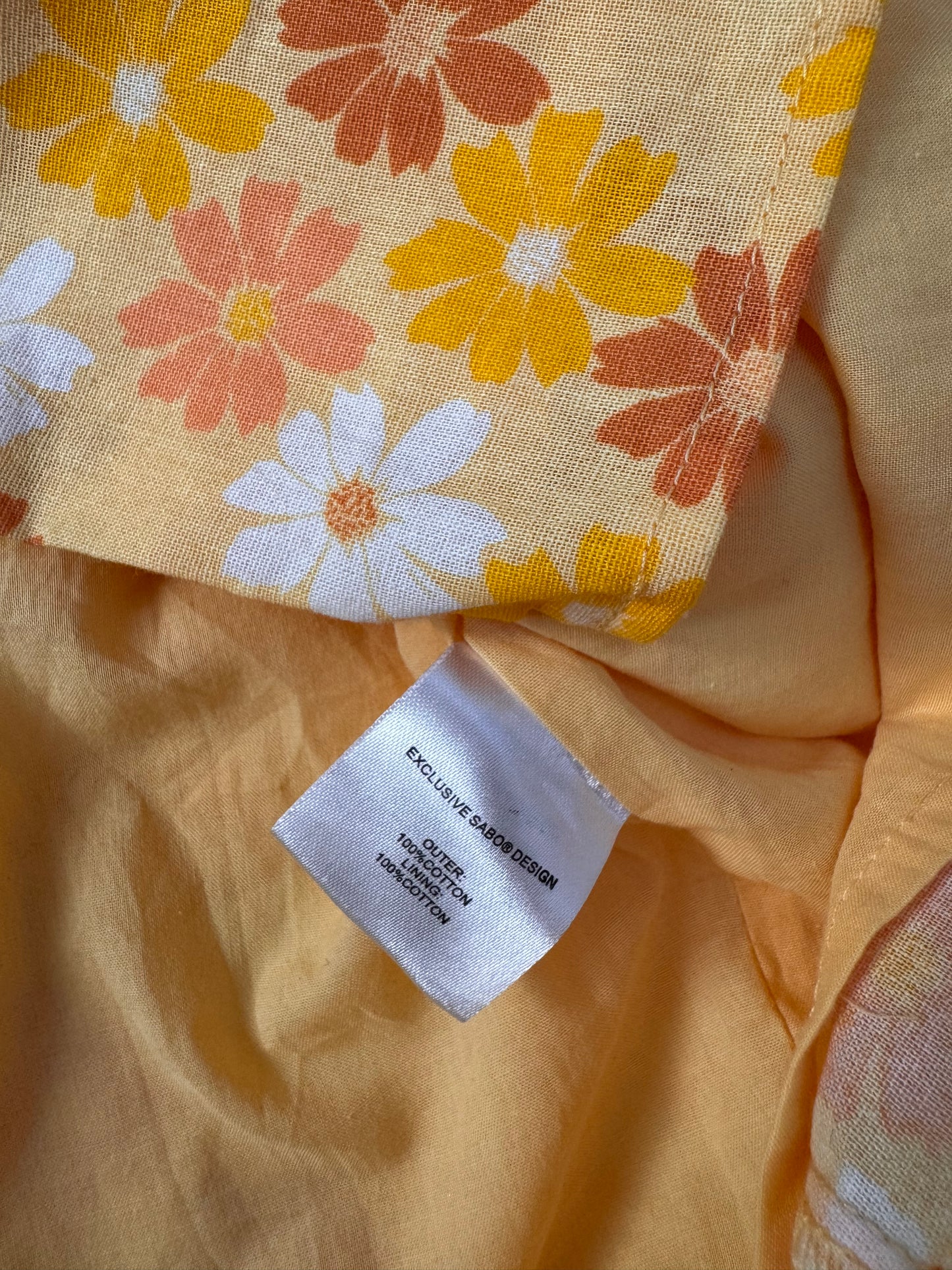 Sabo Yellow Floral Mini Dress – V-Neck Kimono Wrap Style in Linen Texture