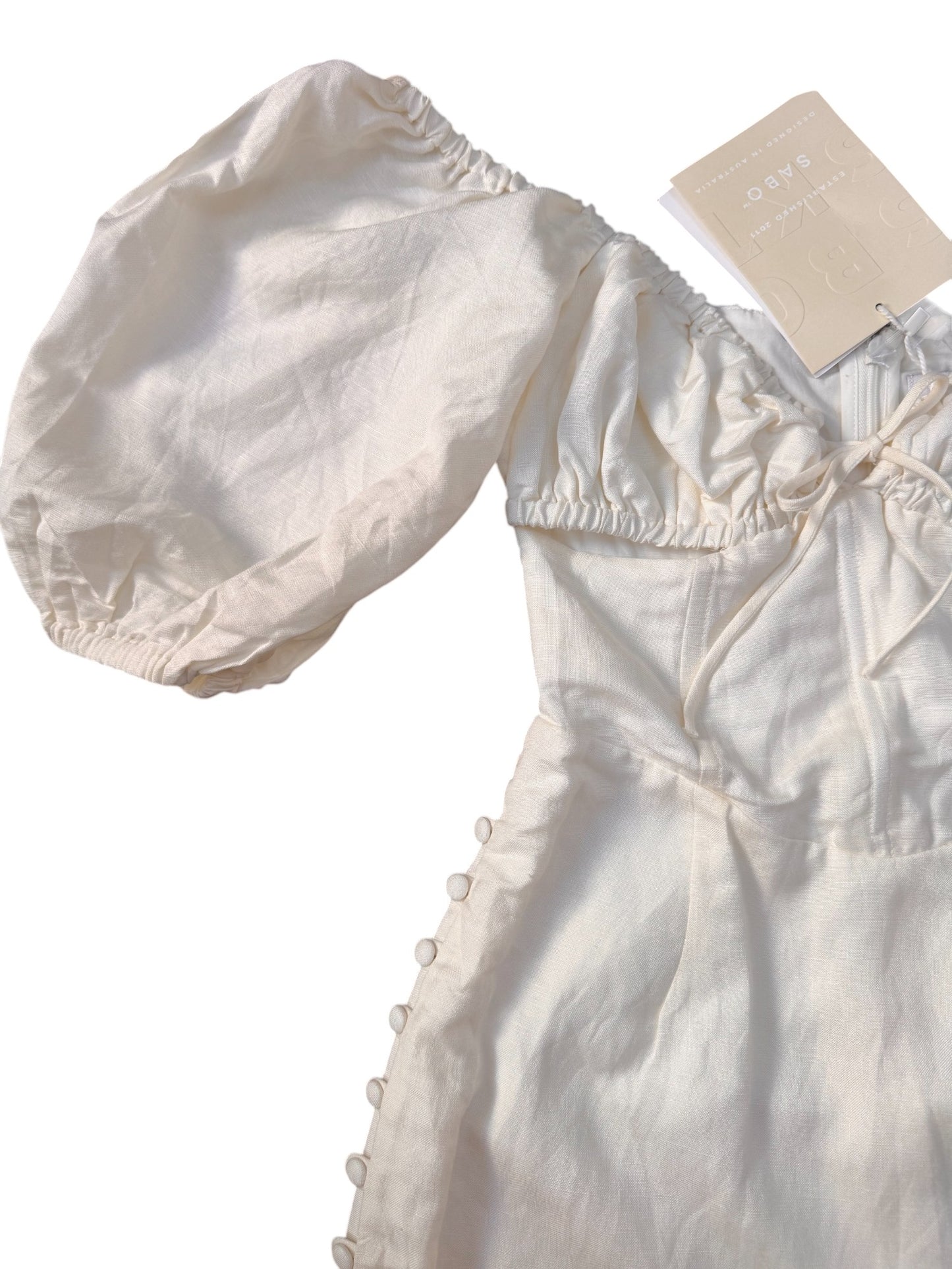 SABO White Linen Blend Mini Dress – Sweetheart Neckline & Cut-Out Detail