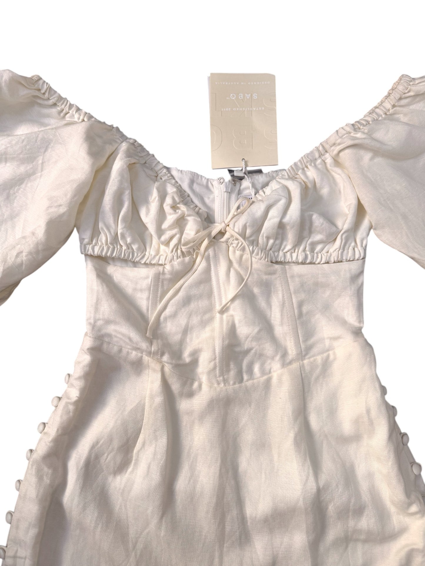 SABO White Linen Blend Mini Dress – Sweetheart Neckline & Cut-Out Detail