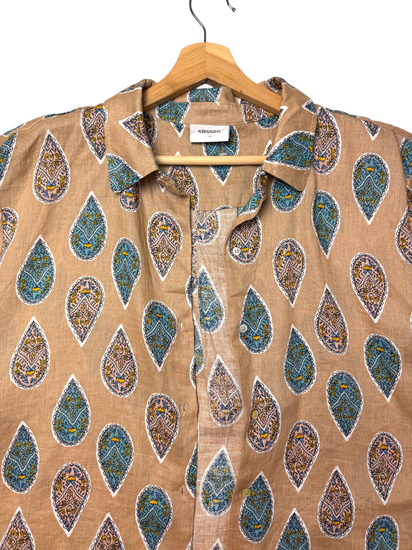 Sussan Brown Paisley Print Linen Short Sleeve Button Down Shirt