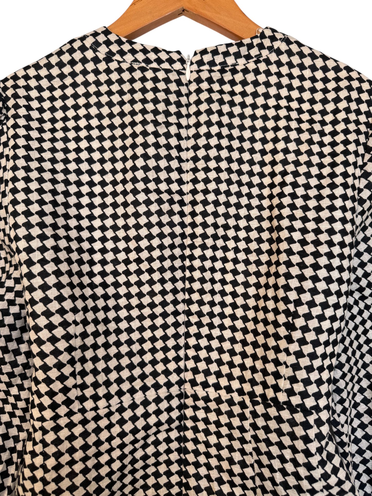 DISSH Gaia Houndstooth Linen Cocktail Dress – Timeless Elegance & Luxury