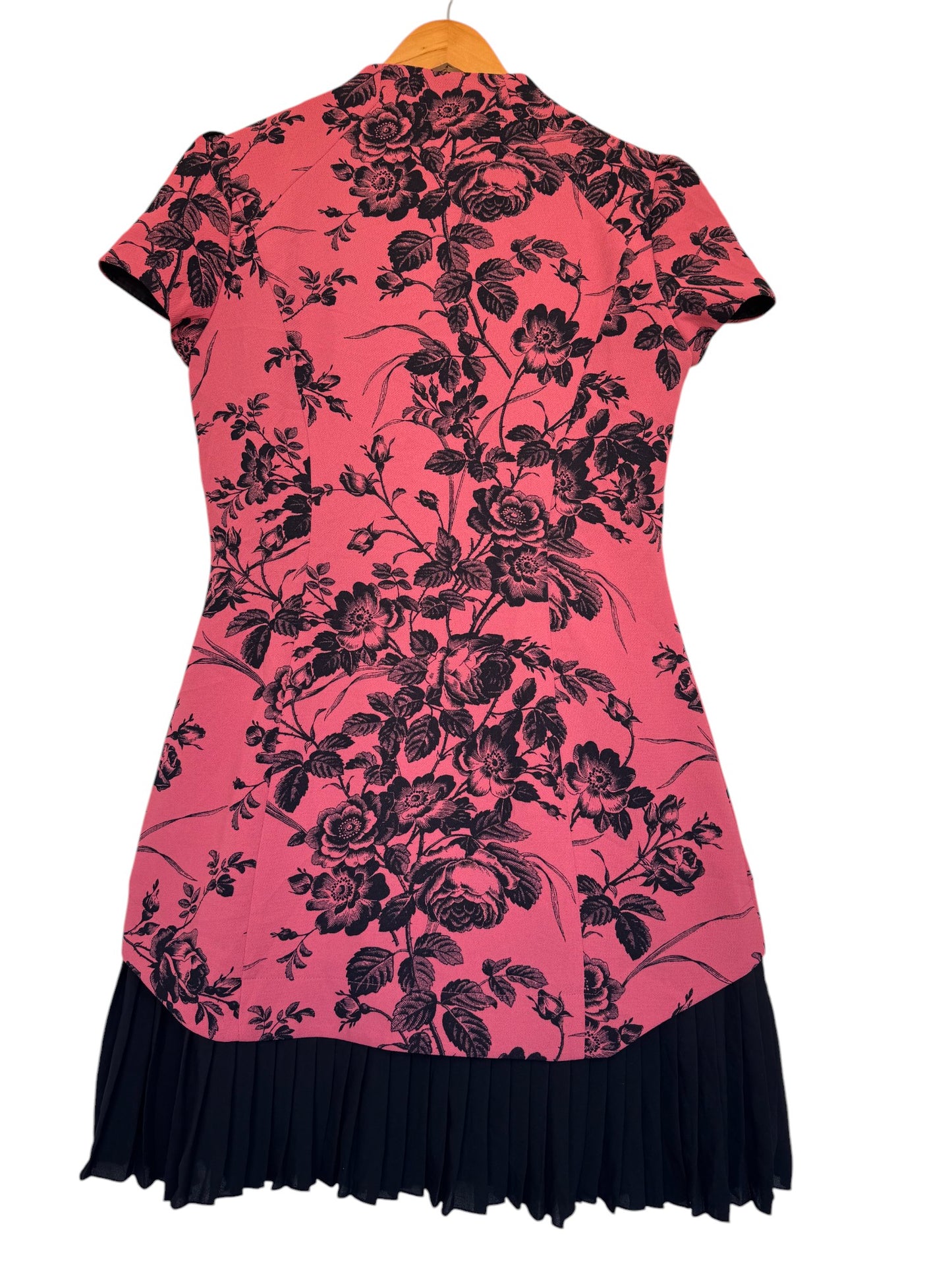 CUE Floral Mandarin Collar Dress with Pleated Black Mermaid Hem – Elegant, Statement-Making Style