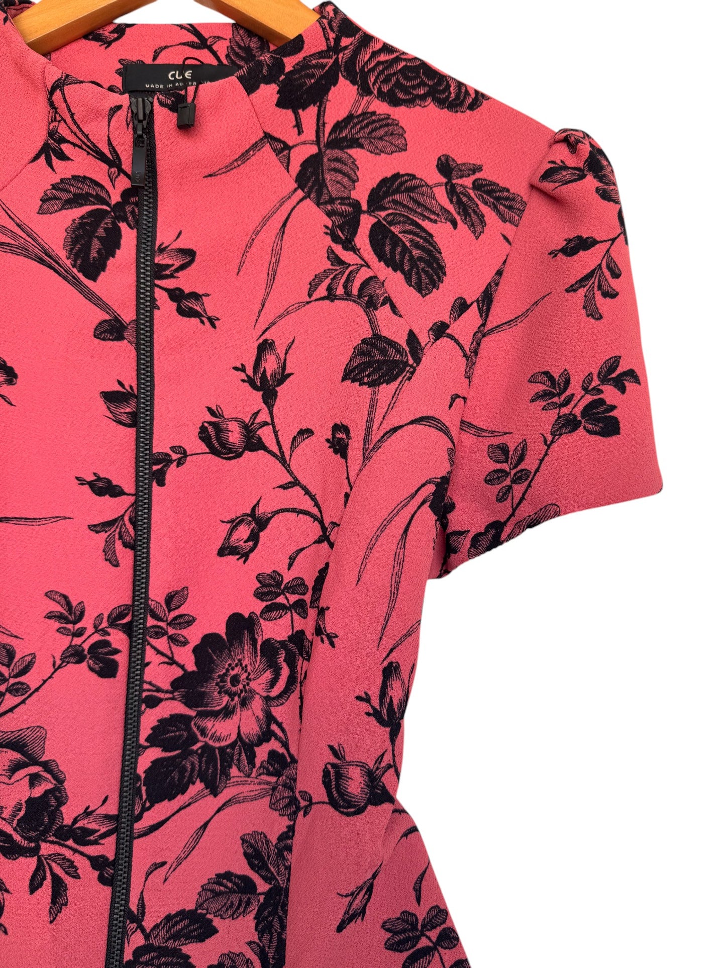 CUE Floral Mandarin Collar Dress with Pleated Black Mermaid Hem – Elegant, Statement-Making Style