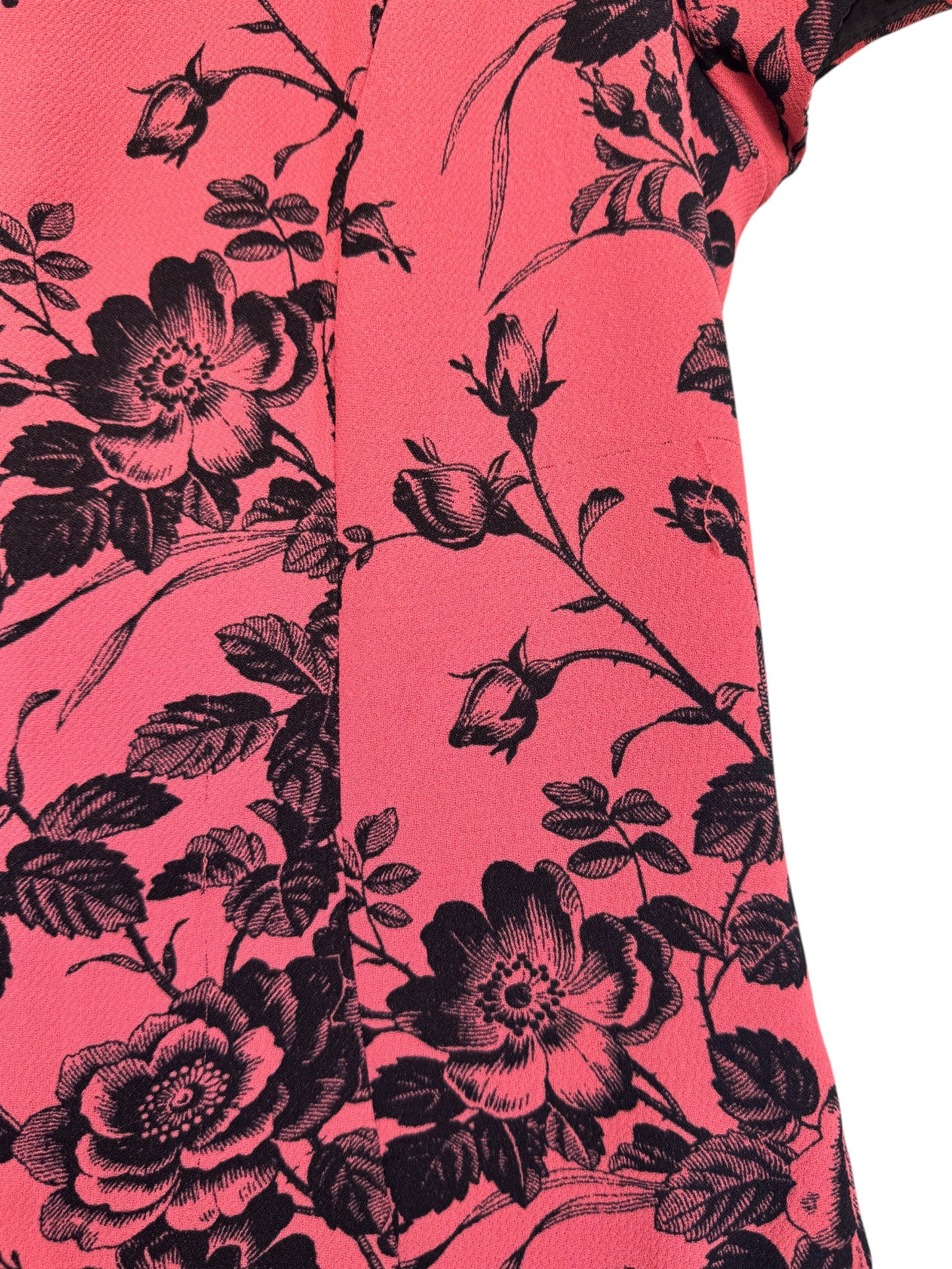 CUE Floral Mandarin Collar Dress with Pleated Black Mermaid Hem – Elegant, Statement-Making Style