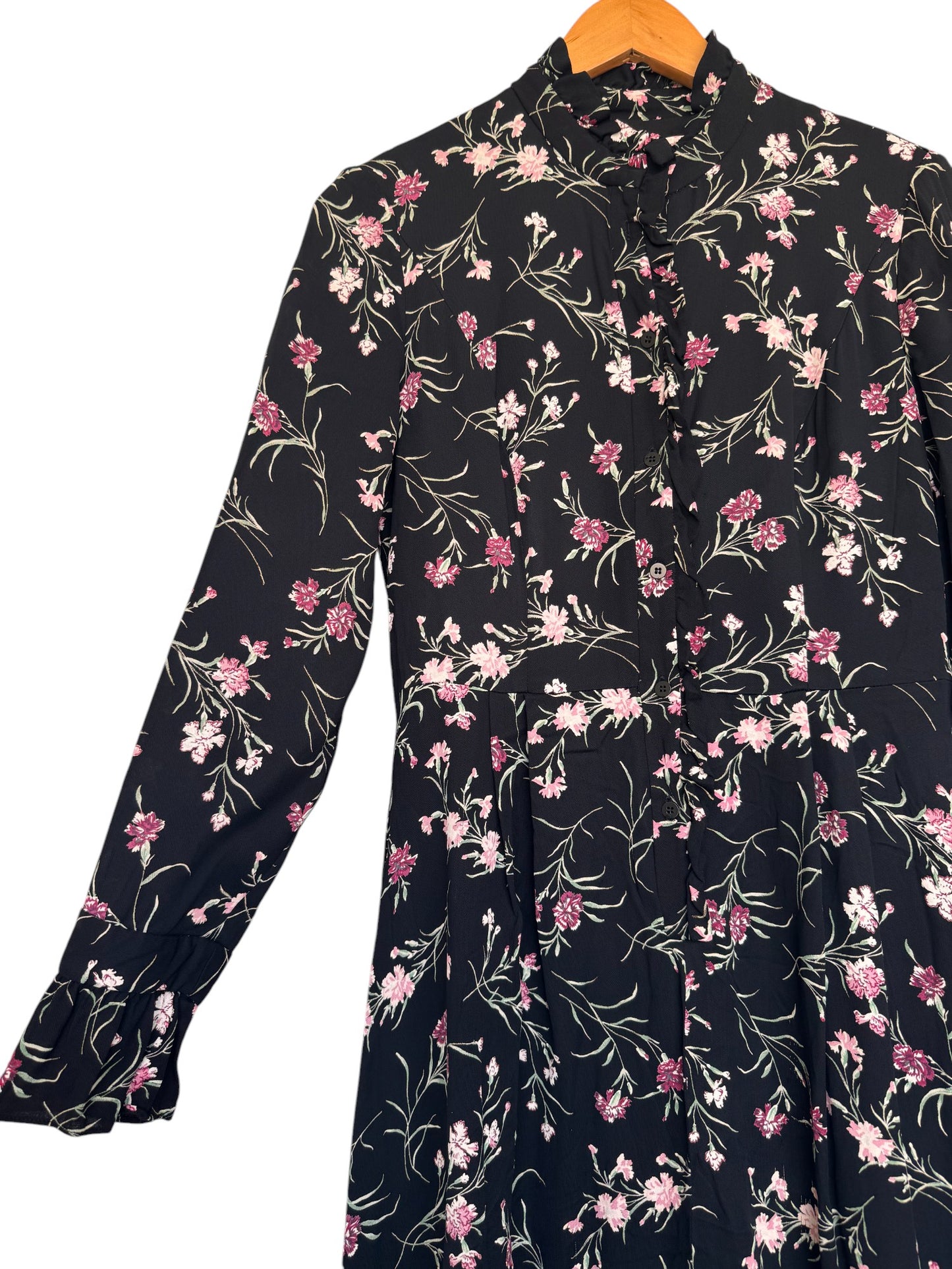 CUE Charming Black & Pink Floral A-Line Dress – Elegant & Timeless