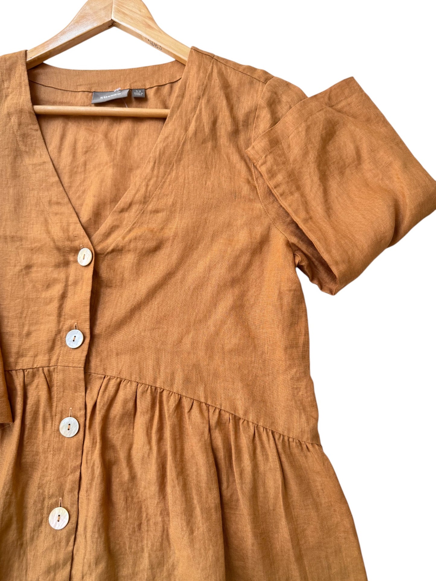 SUSSAN Camel Brown Linen Babydoll Top – Minimalist Style with a Breezy Silhouette