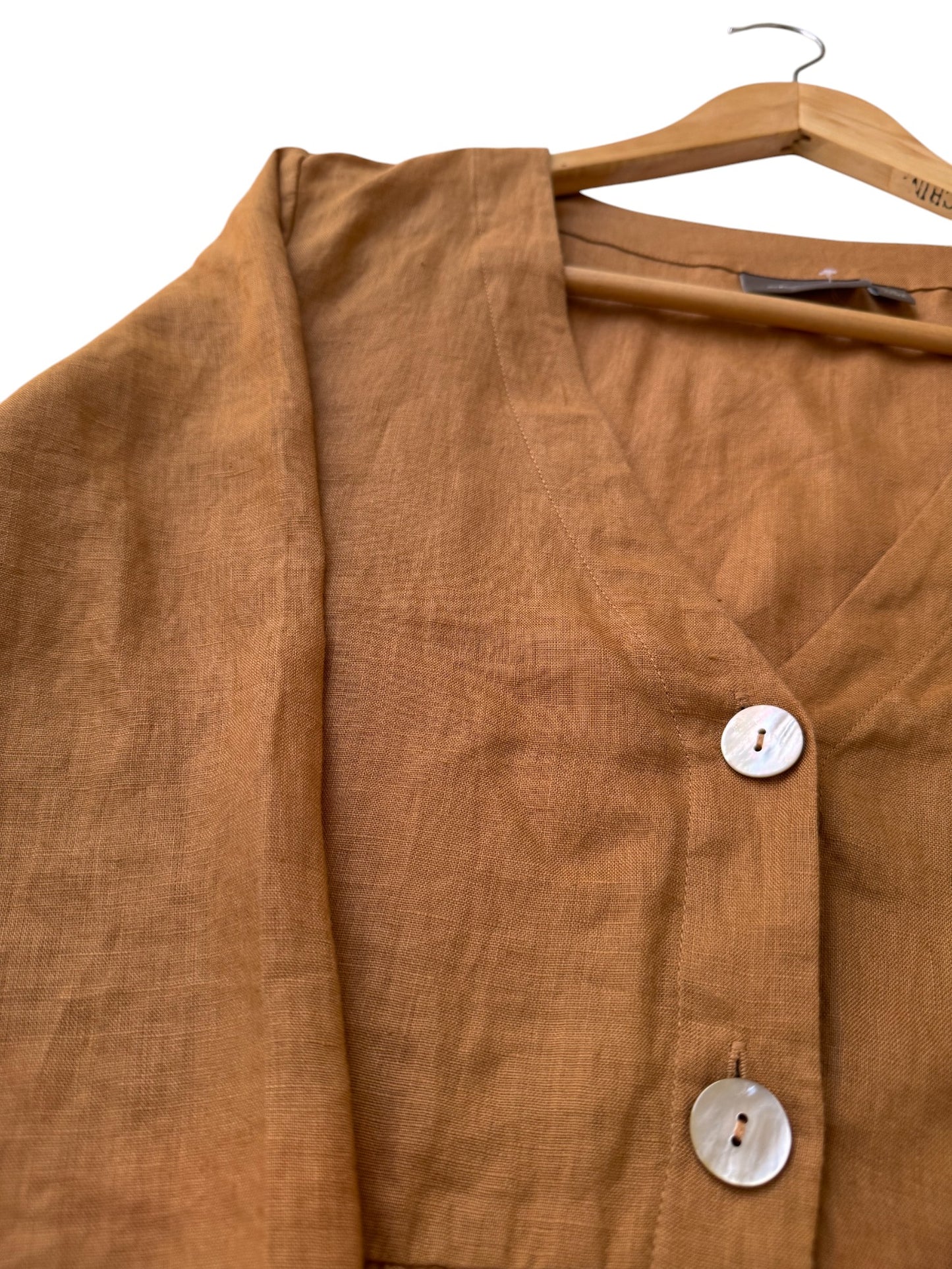 SUSSAN Camel Brown Linen Babydoll Top – Minimalist Style with a Breezy Silhouette