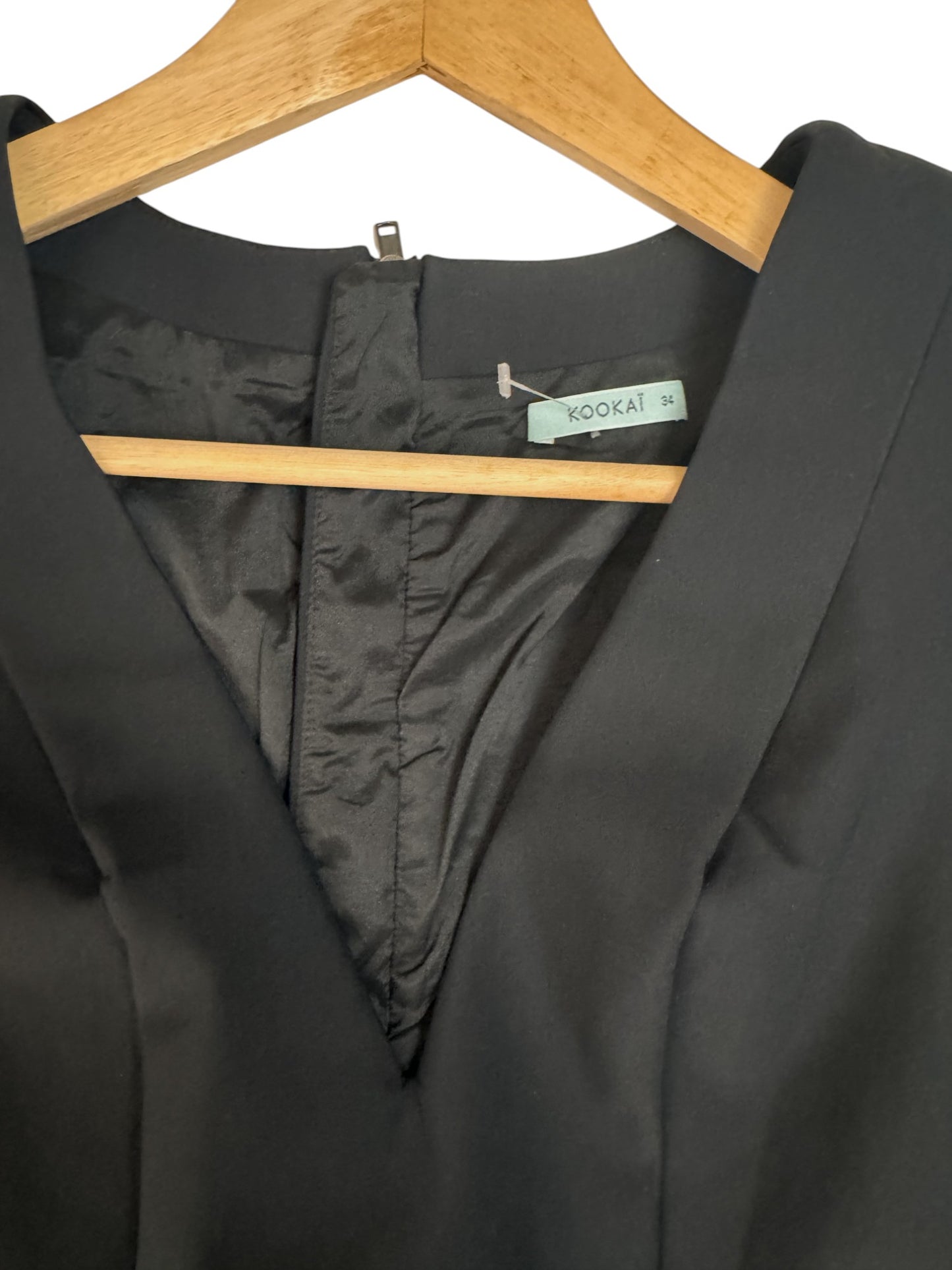 Black Long Sleeve V-Neck Bodycon Mini Dress