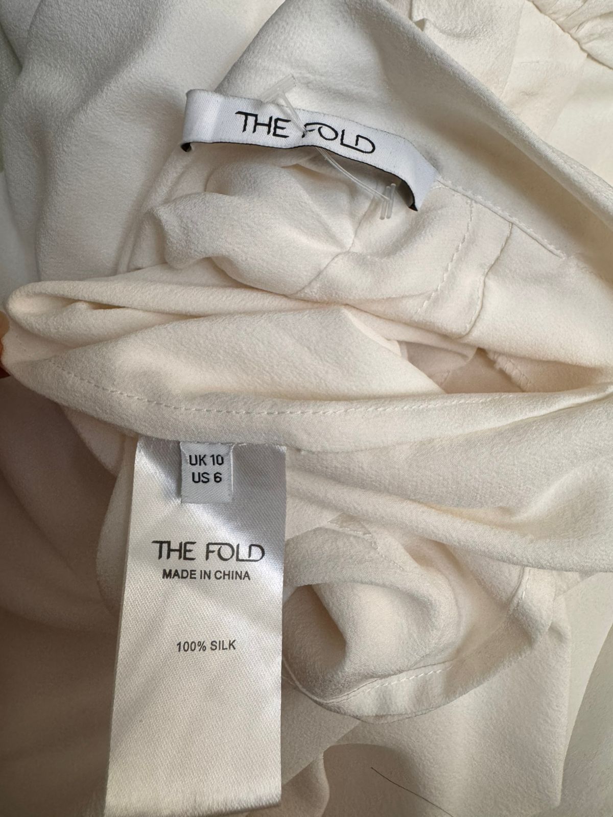 The Fold White 100% Silk Bishop Sleeve Office Top – UK 10