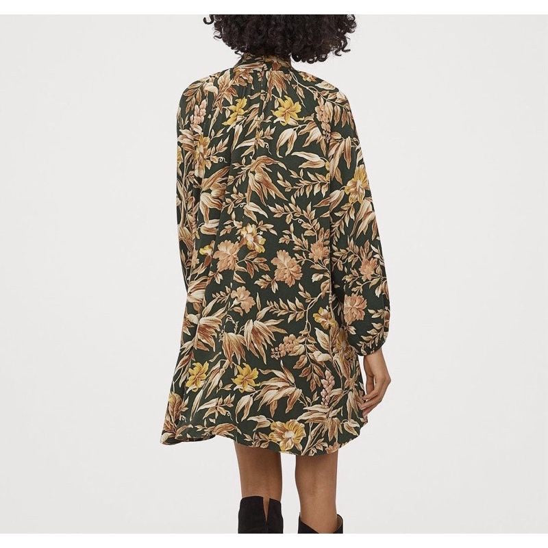 H&M Vintage-Inspired Balloon-Sleeved Shift Dress – Dark Green & Brown Floral