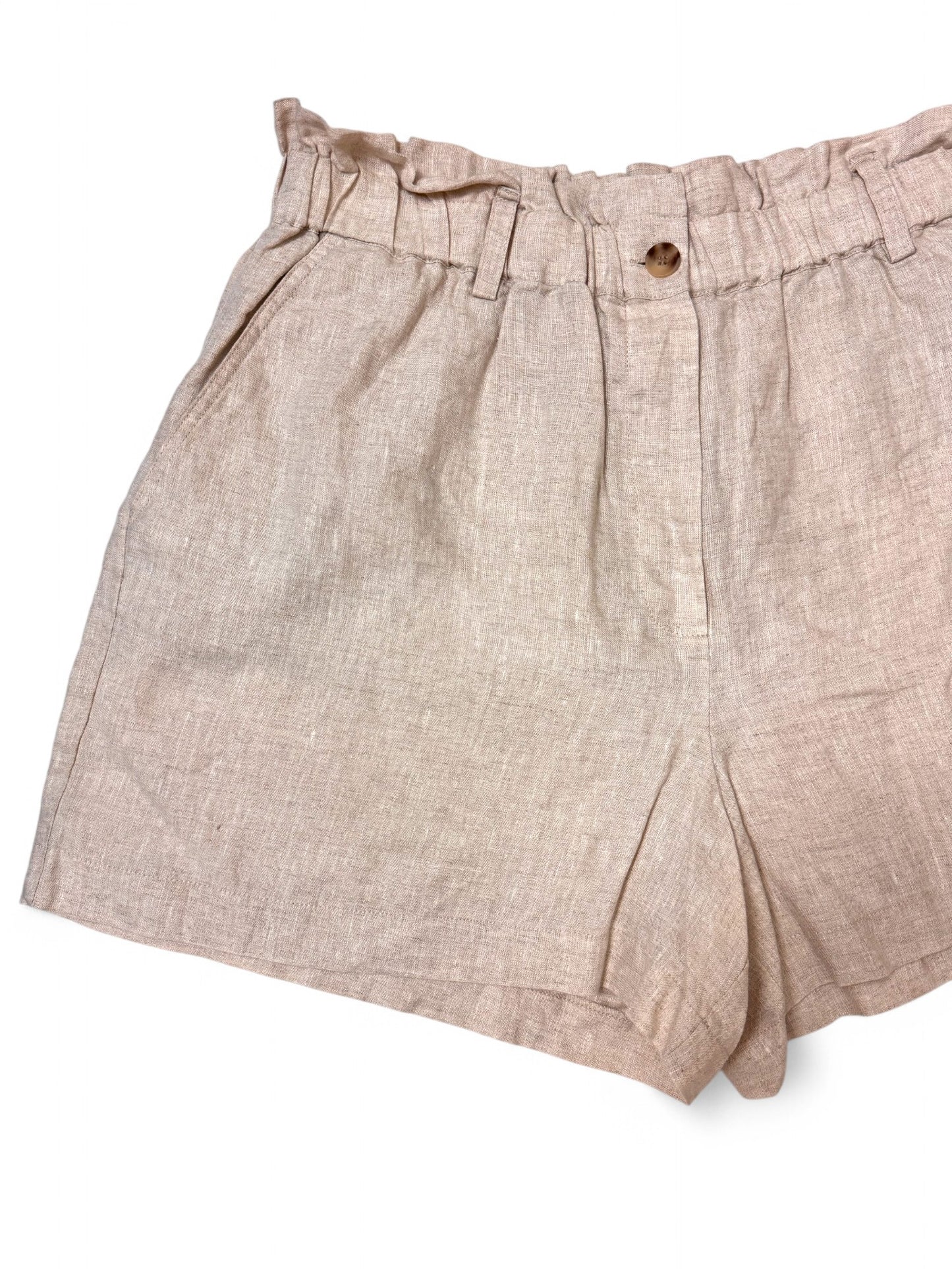 High-waist Linen Shorts