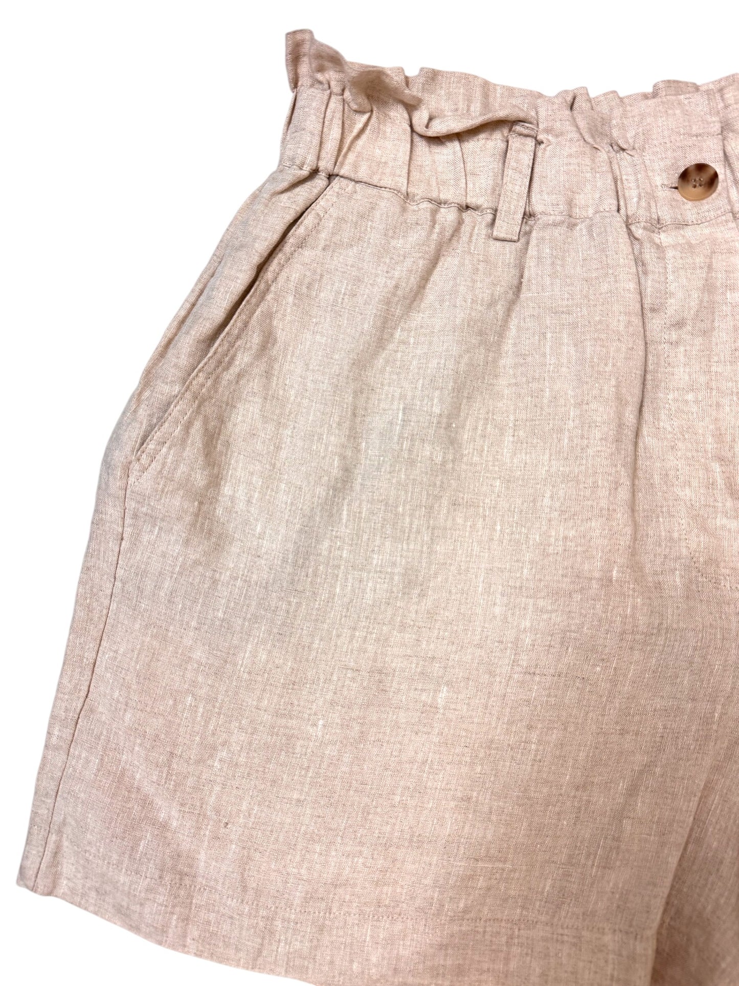 High-waist Linen Shorts