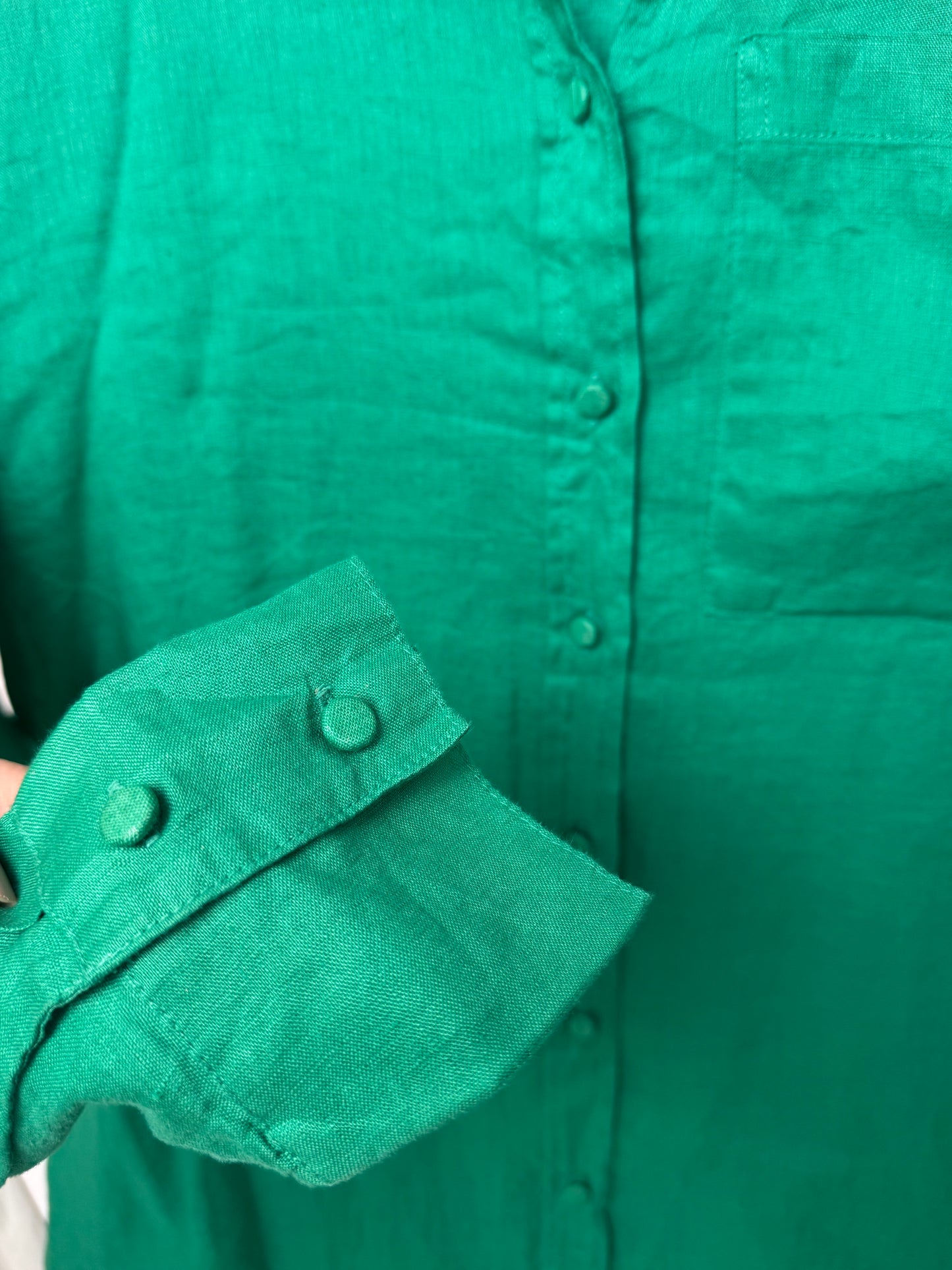 100% Linen Long Sleeve Button-Down Shirt