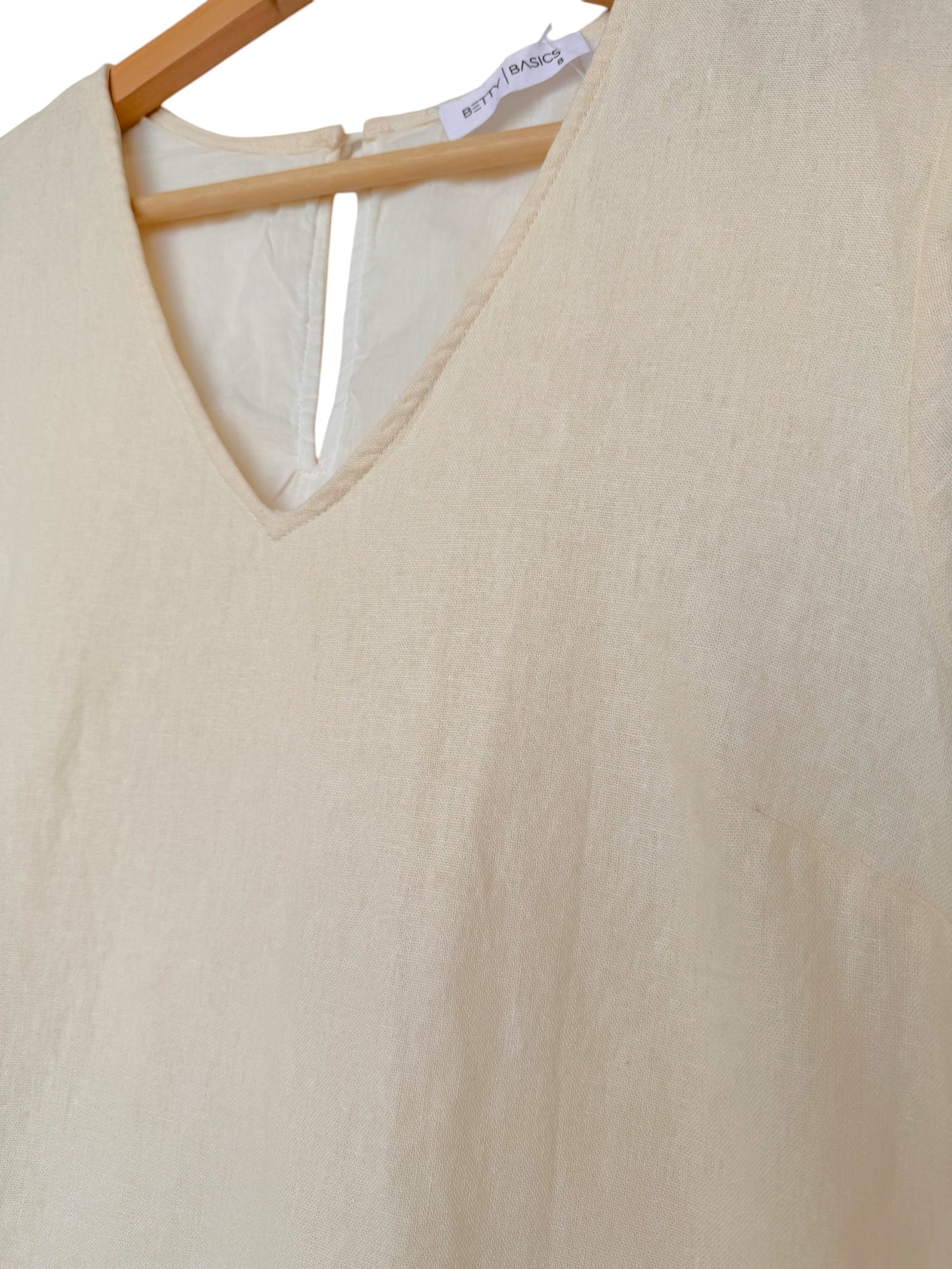 Betty Basics Cream White Linen Dress – Effortless Summer Chic