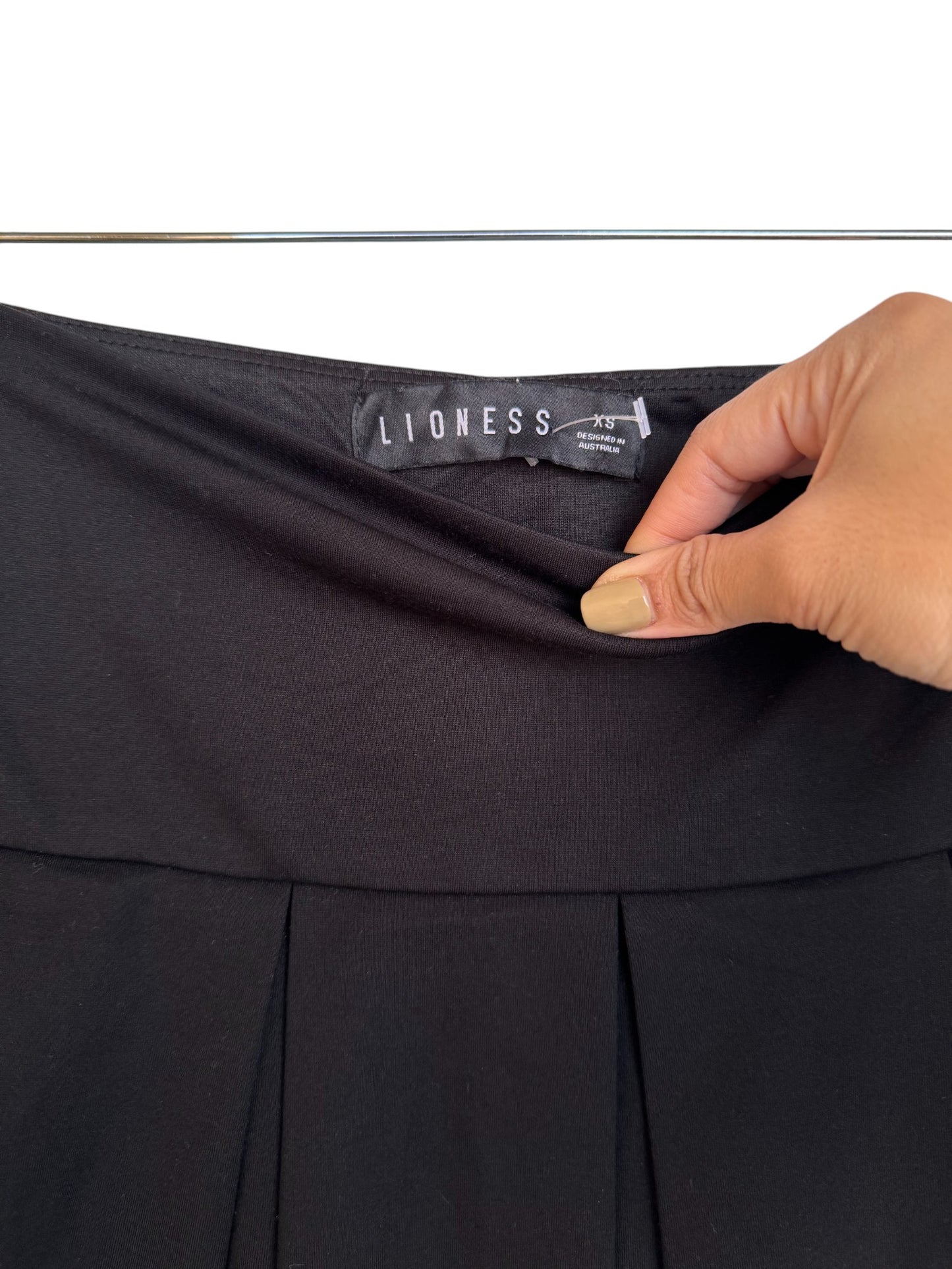 Lioness Black Pleated Skirt