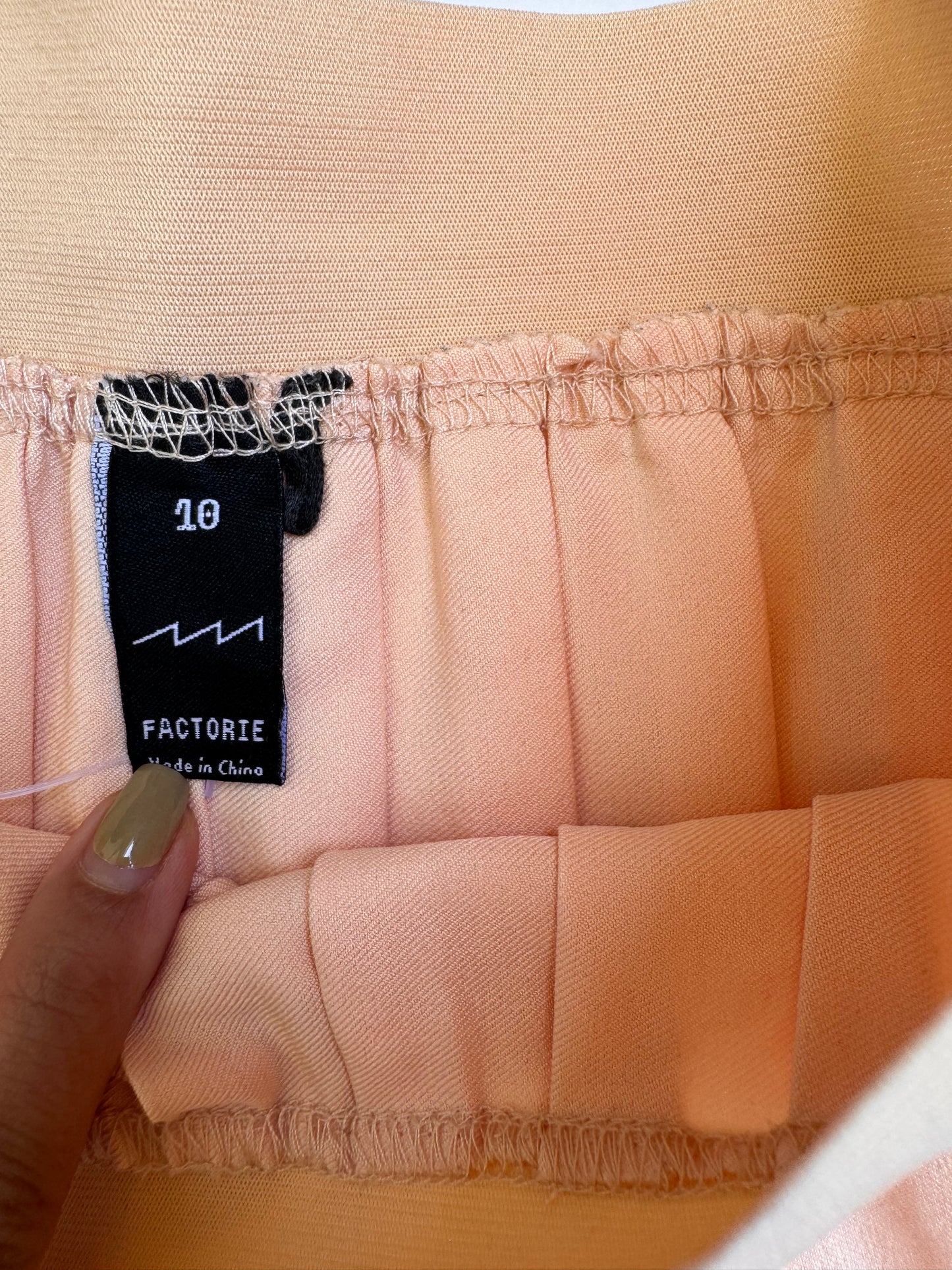 Factorie Salmon Pink Pleated Mini Skirt – Stretch Waist & Flowy Fit